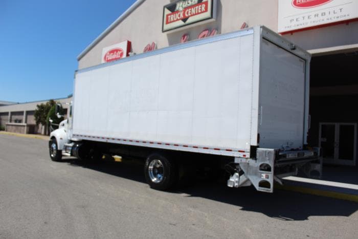 2020 Peterbilt 337 — photo 7