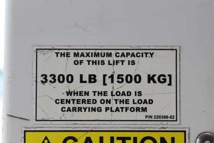 2020 Peterbilt 337 — photo 9