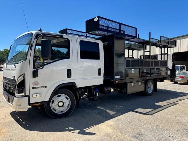 2026 Isuzu NRR in Orlando, FL — photo 2