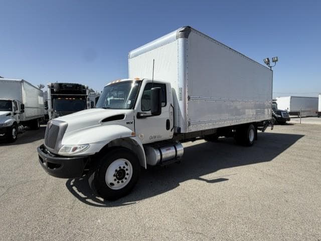 2022 International MV — photo 2