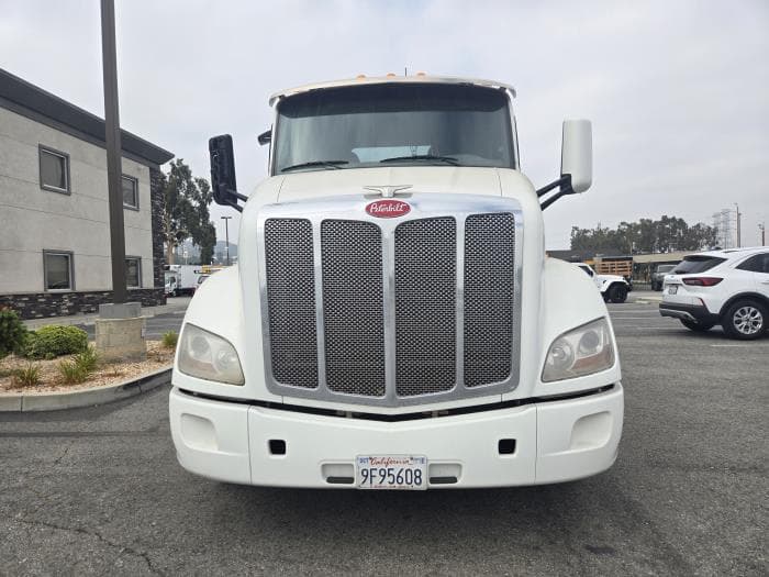 2019 Peterbilt 579 — photo 3