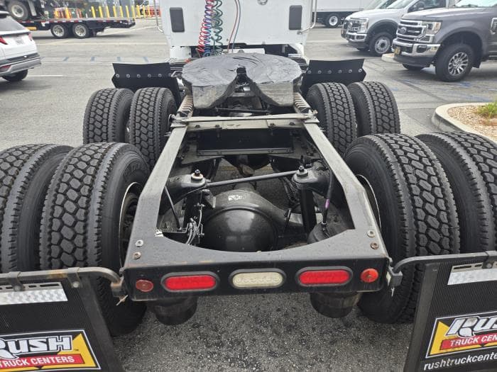 2019 Peterbilt 579 — photo 9
