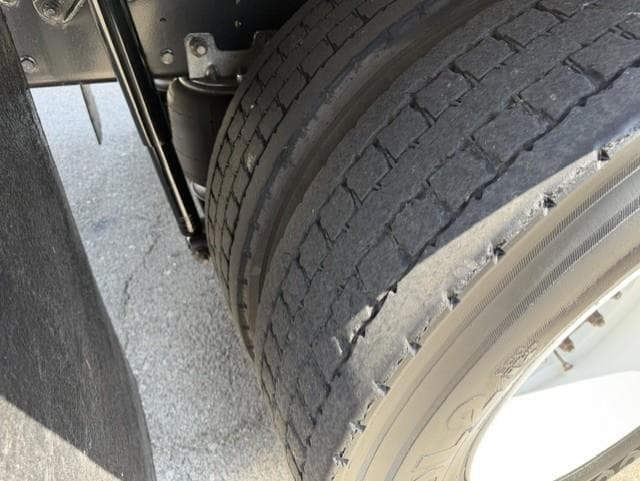 2020 Hino 268 — photo 14
