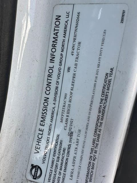 2022 Volvo VNL 760 — photo 8