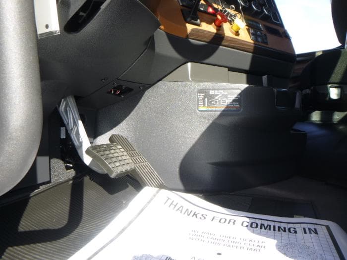 2020 Freightliner Cascadia — photo 12