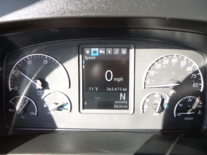 2020 Freightliner Cascadia — photo 14