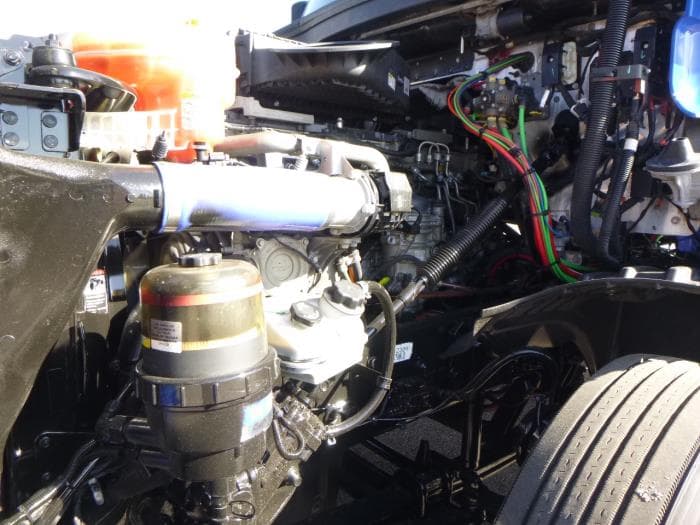 2020 Freightliner Cascadia — photo 19
