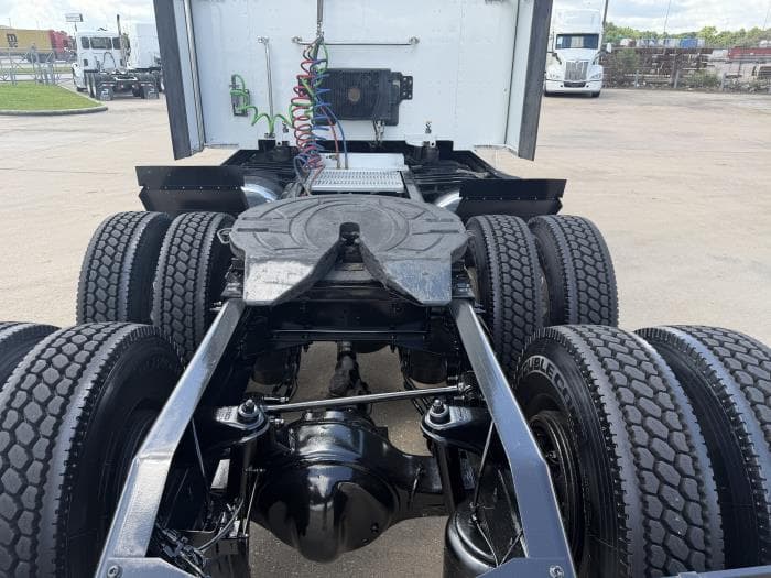 2020 Peterbilt 579 — photo 14
