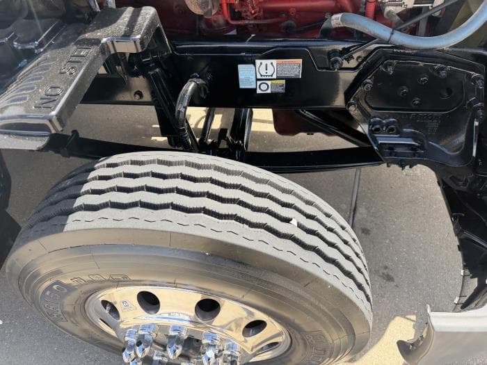 2020 Peterbilt 579 — photo 22