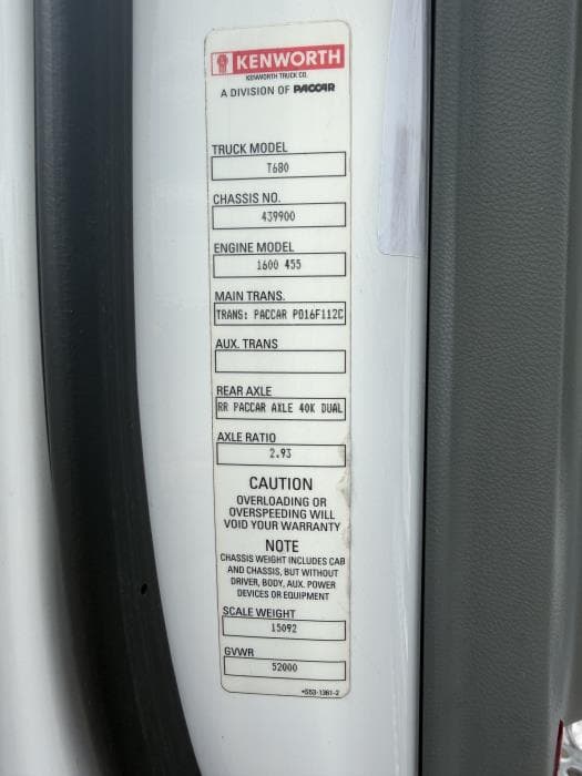 2021 Kenworth T680 — photo 25