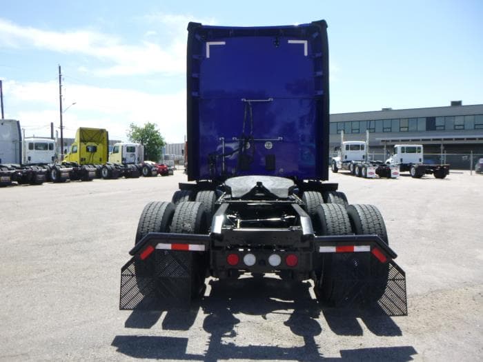 2022 Kenworth T660 — photo 5