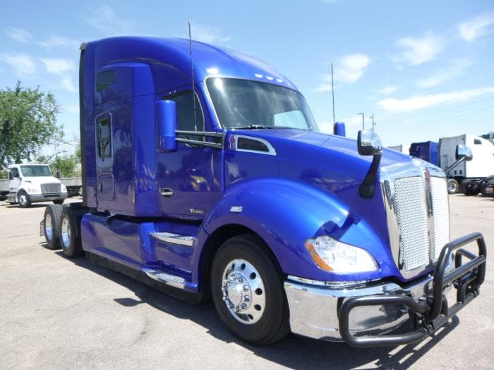 2022 Kenworth T660 — photo 10