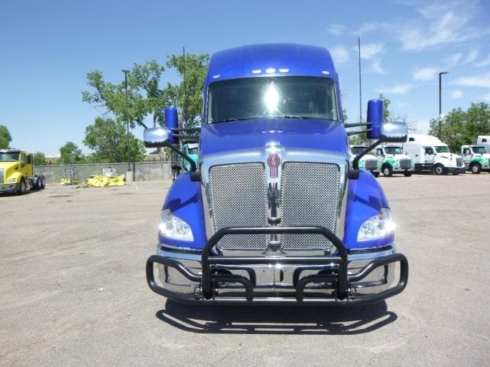 2022 Kenworth T660 — photo 11