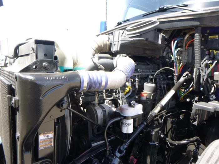 2022 Kenworth T660 — photo 25