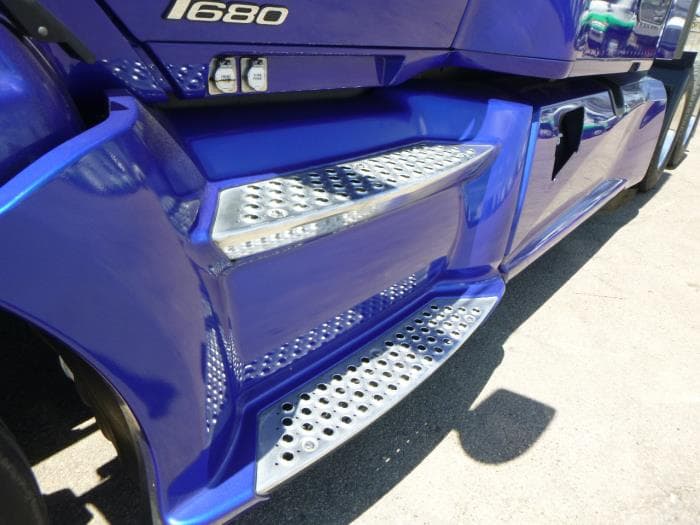 2022 Kenworth T660 — photo 29