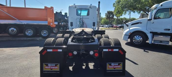 2022 Peterbilt 567 — photo 6