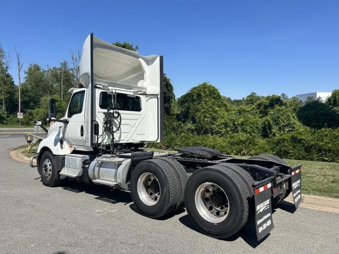 2024 International LT — photo 8
