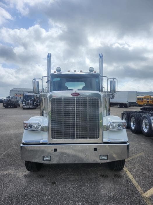 2027 Peterbilt 589 in Waco, TX — photo 13