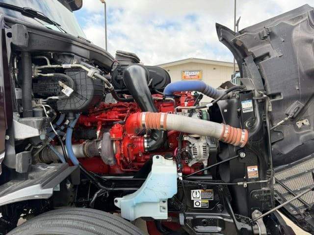2023 Peterbilt 579 — photo 13