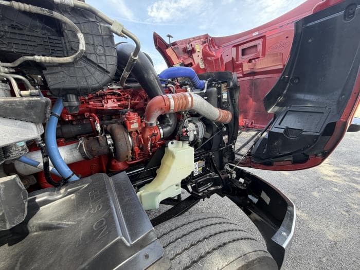 2023 Peterbilt 579 — photo 12