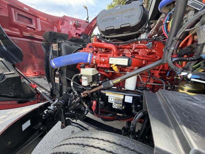 2023 Peterbilt 579 — photo 14