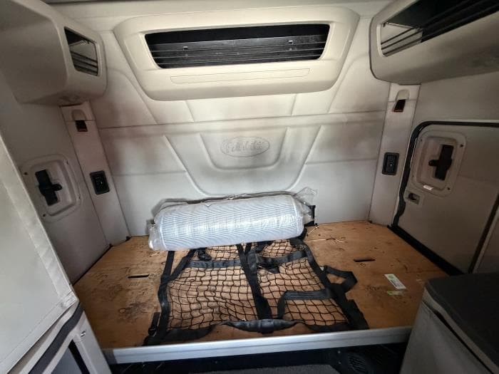 2023 Peterbilt 579 — photo 19