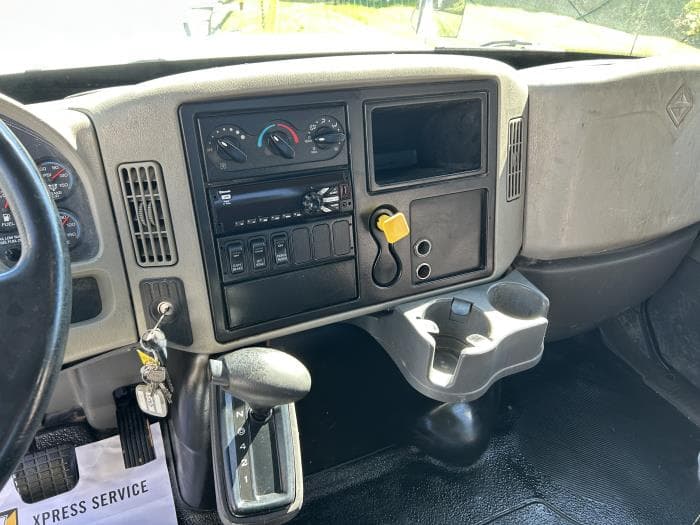 2019 International 4300 — photo 14