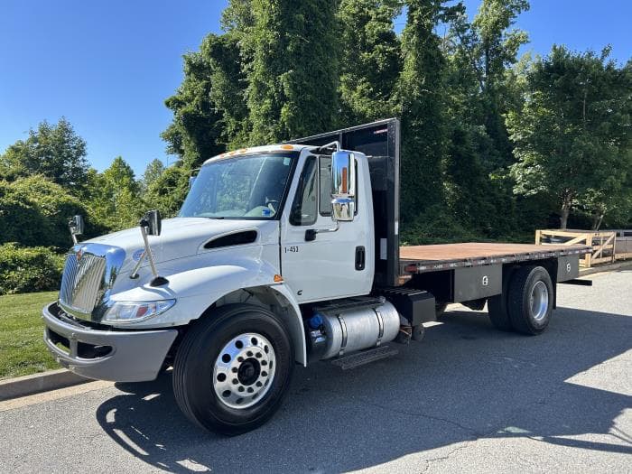 2019 International 4300 — photo 4