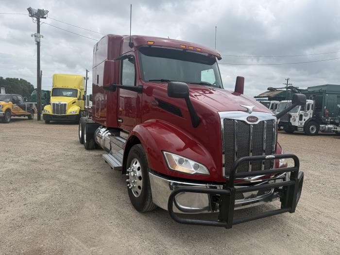 2023 Peterbilt 579 — photo 24