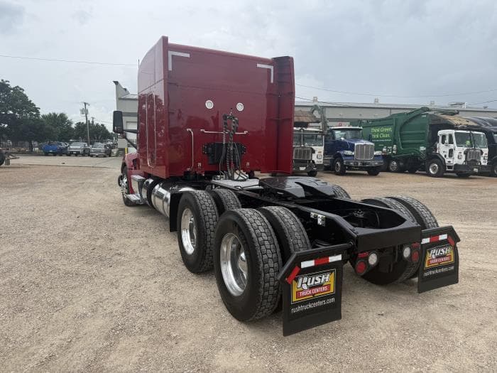 2023 Peterbilt 579 — photo 5