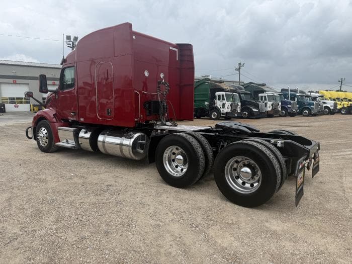 2023 Peterbilt 579 — photo 40