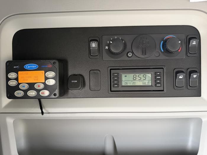 2024 Kenworth W990 — photo 23