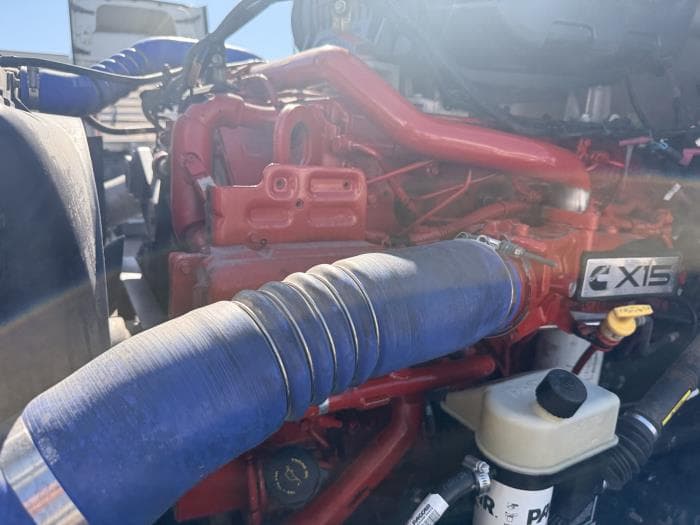 2022 Peterbilt 579 — photo 9