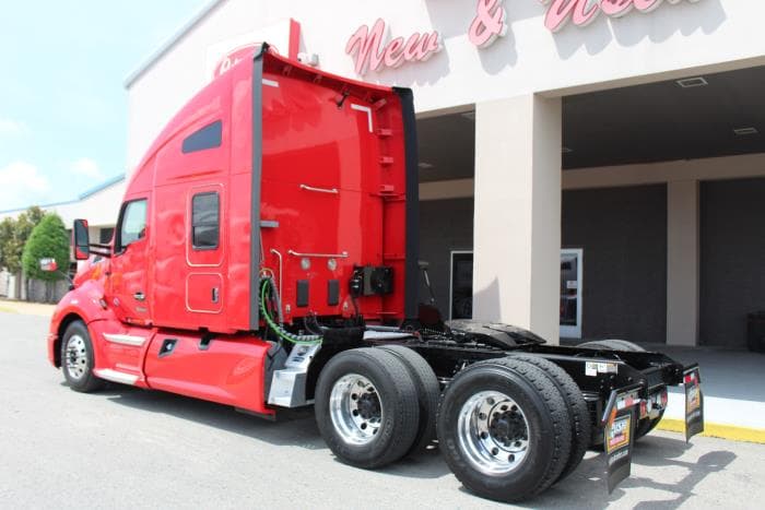 2022 Kenworth T680 — photo 5
