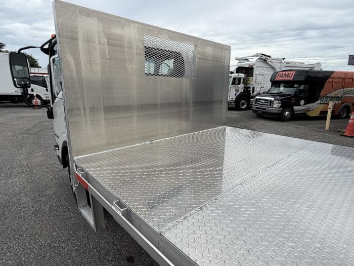 2025 Isuzu NRR in Orlando, FL — photo 11