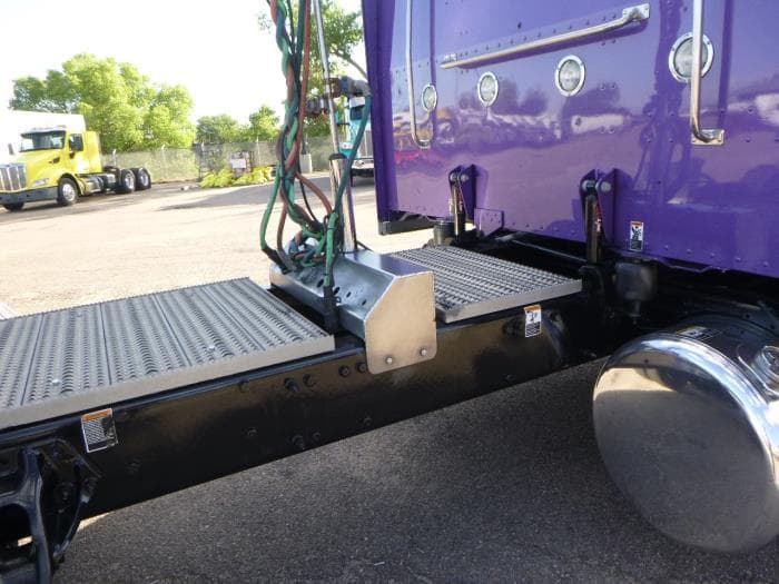 2023 Peterbilt 389 — photo 10