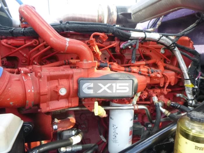 2023 Peterbilt 389 — photo 23