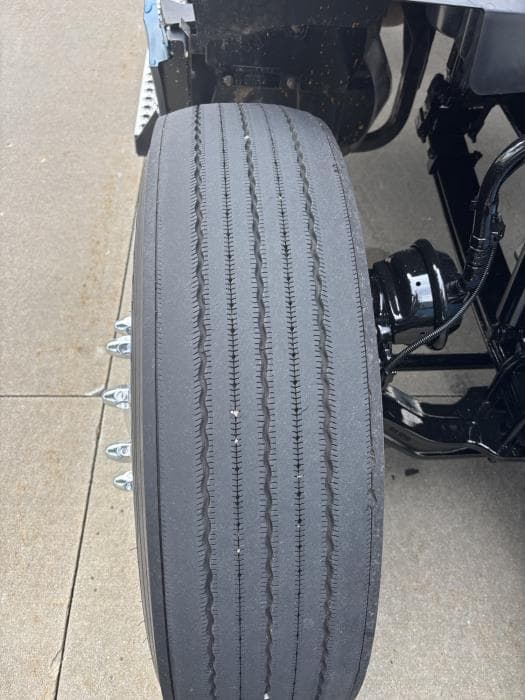 2023 Kenworth T680 — photo 11