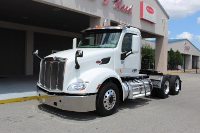 2019 Peterbilt 579