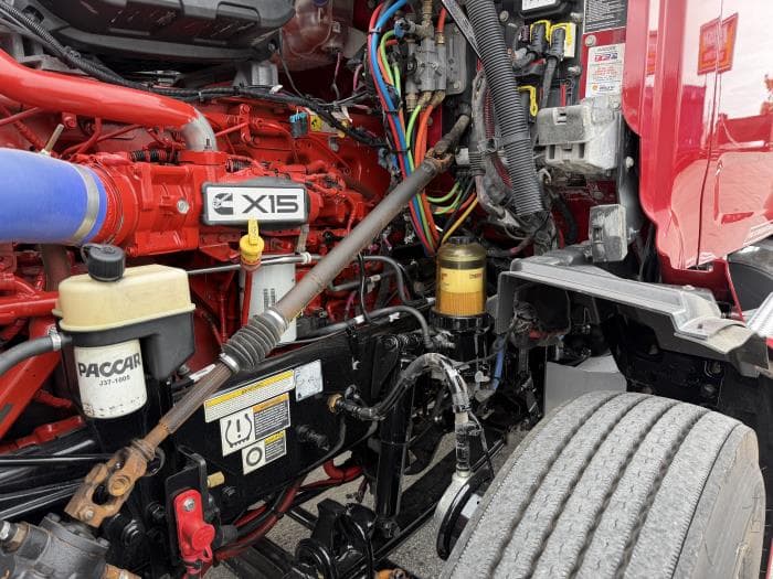 2023 Peterbilt 579 — photo 11