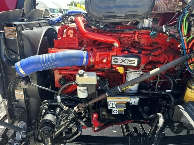2023 Peterbilt 579 — photo 7