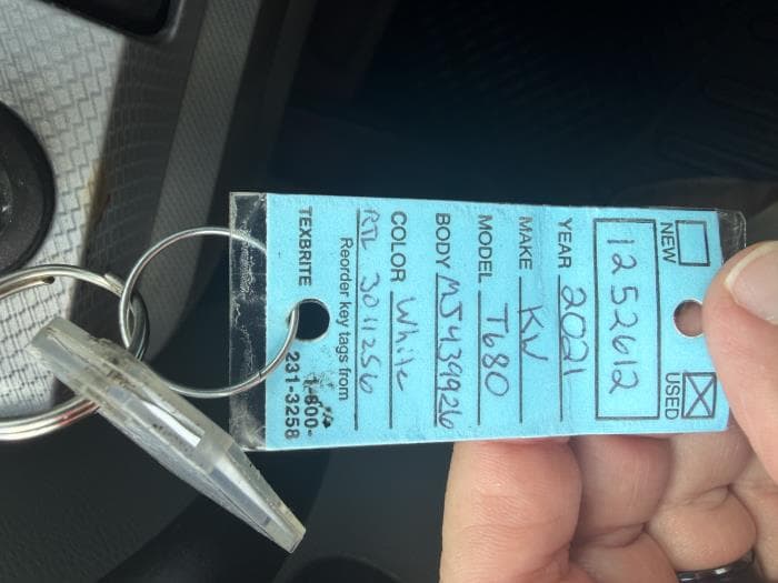 2021 Kenworth T680 — photo 38