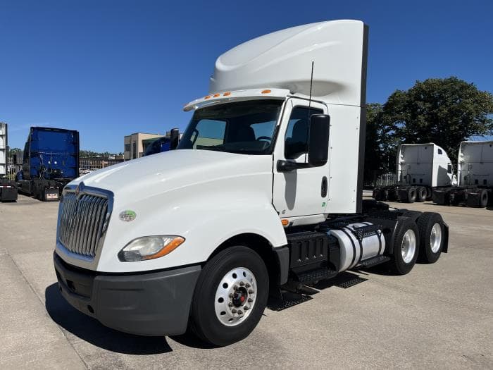 2022 International LT