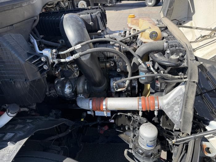 2023 Freightliner Cascadia — photo 20