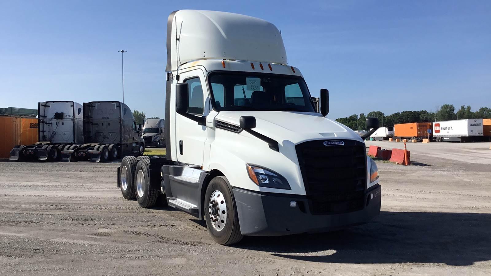 2019 Freightliner Cascadia in Gary, IN