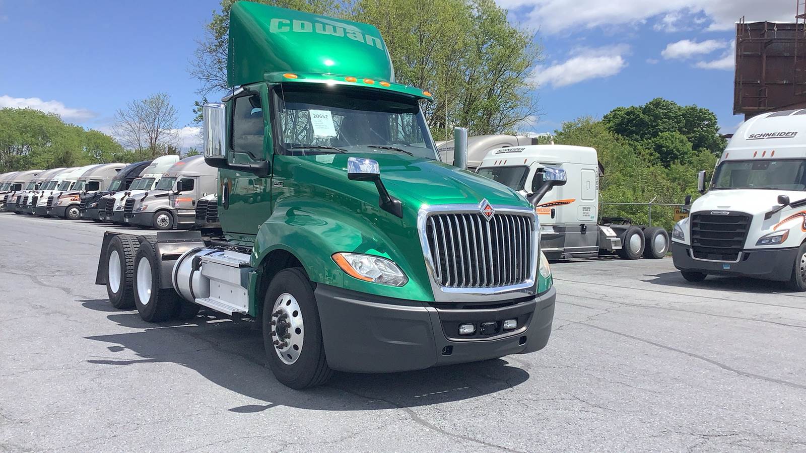 2020 International LT in Carlisle, PA
