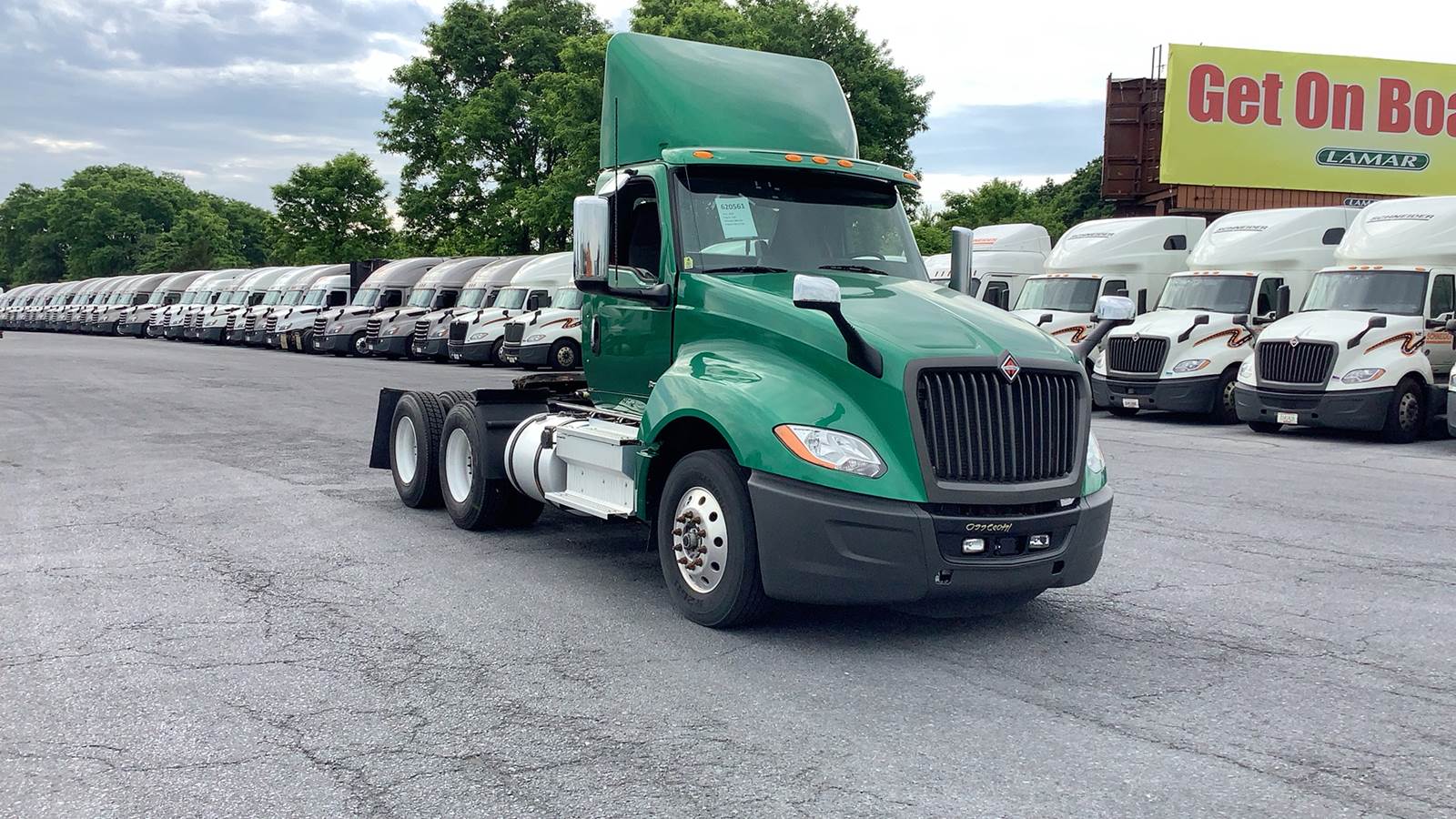 2020 International LT in Carlisle, PA