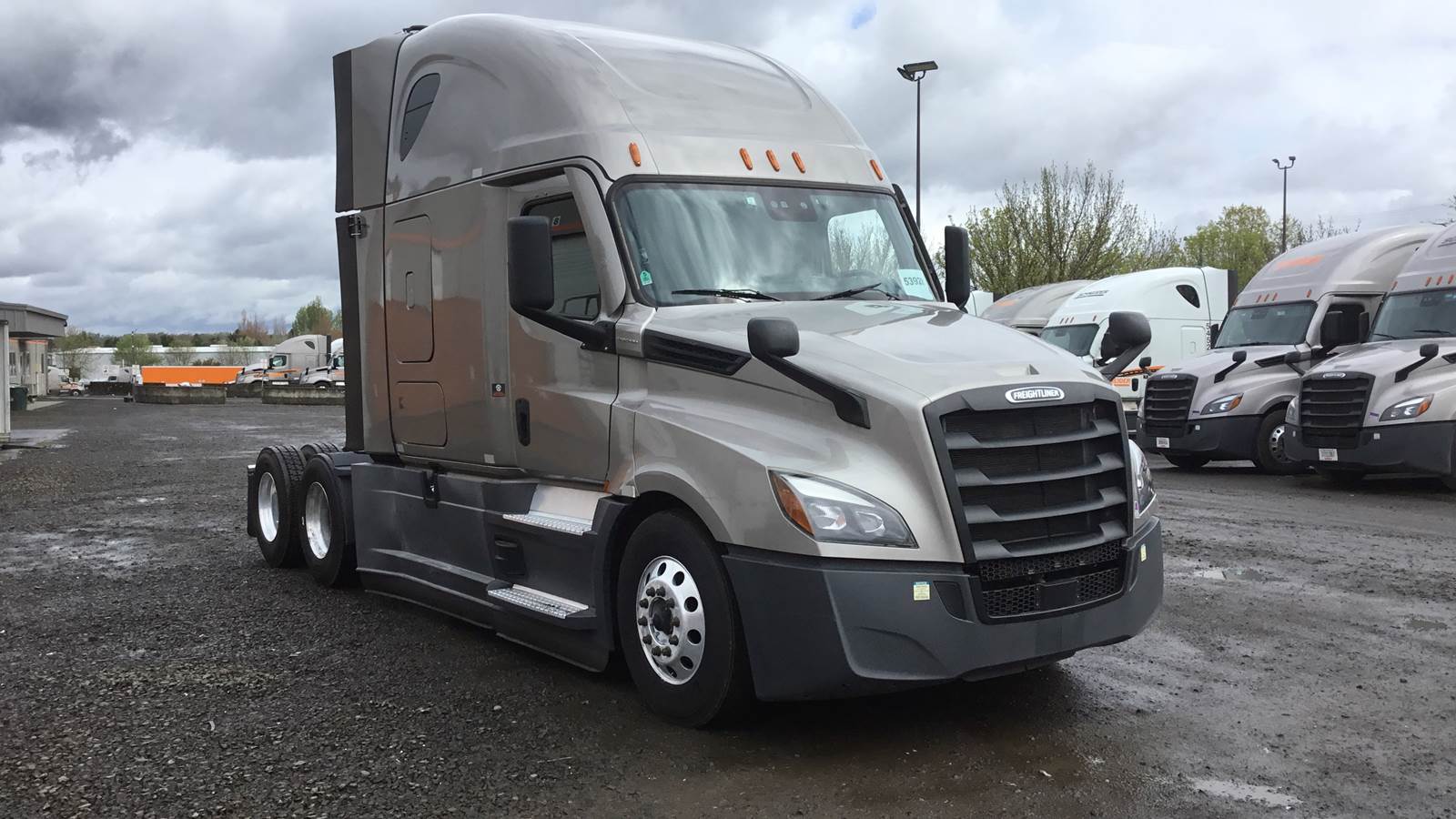 2023 Freightliner Cascadia