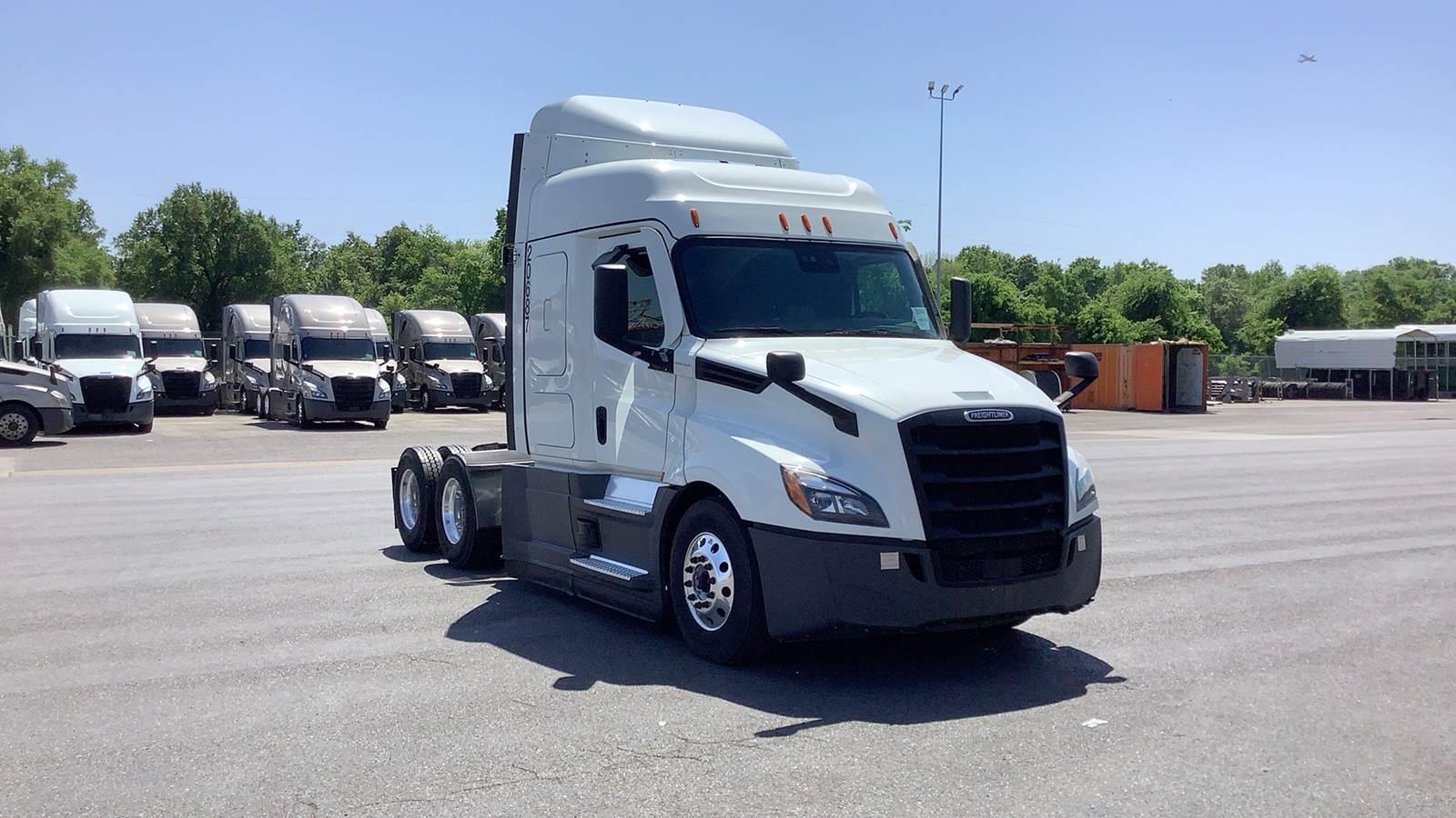 2021 Freightliner Cascadia