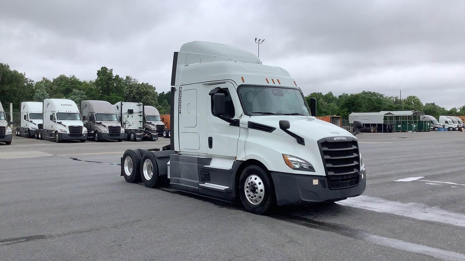 2021 Freightliner Cascadia